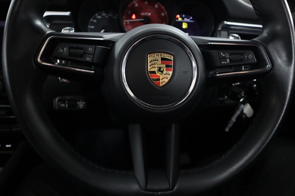 Used Porsche Macan 2021 for sale - 76056985: Photo 25