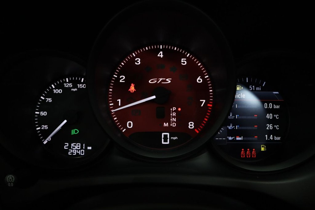 Used Porsche Macan 2021 for sale - 76056985: Photo 26