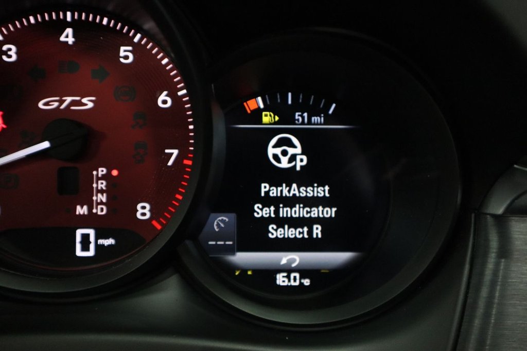 Used Porsche Macan 2021 for sale - 76056985: Photo 43