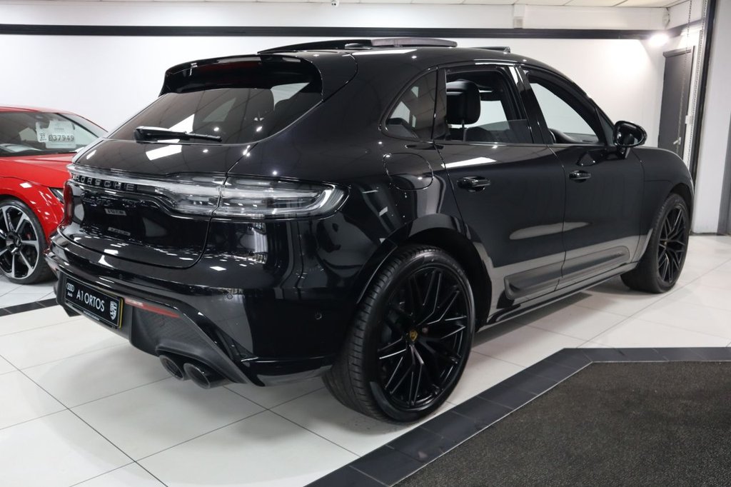 Used Porsche Macan 2021 for sale - 76056985: Photo 8