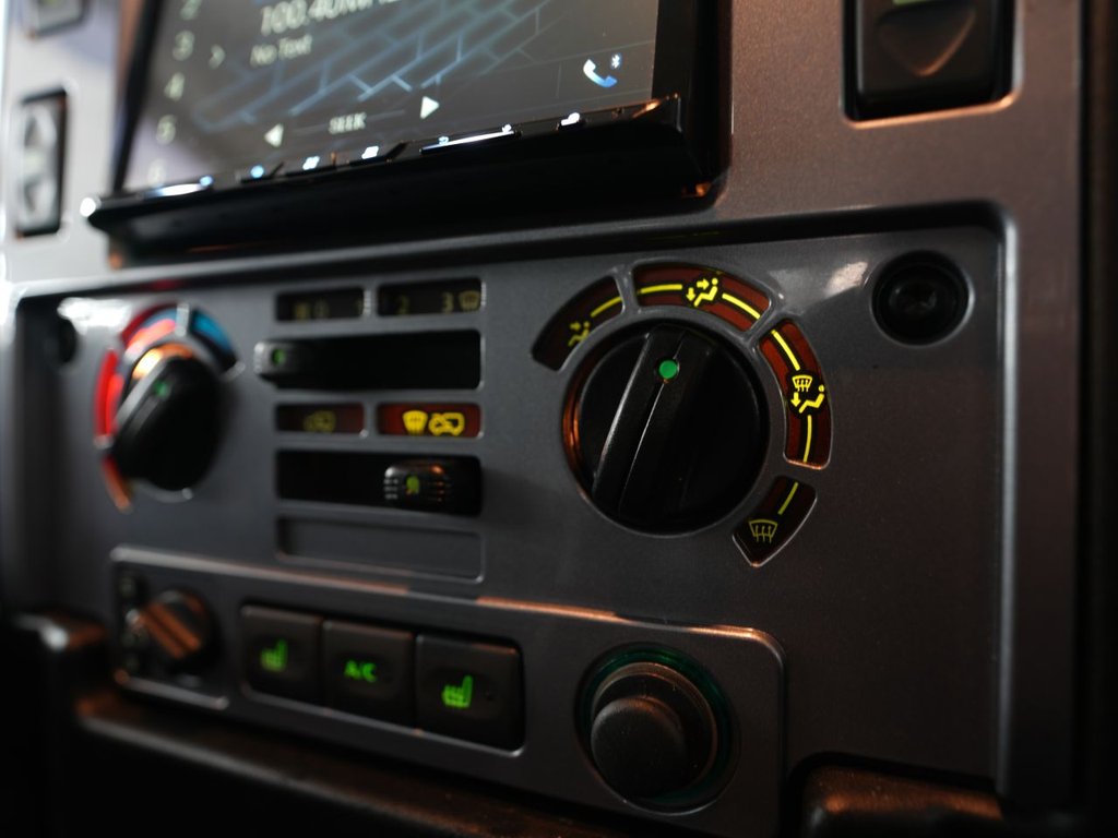 Used Land Rover Defender 2012 for sale - 78097107: Photo 31