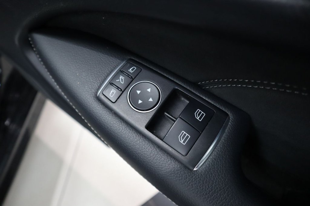 Used Mercedes-Benz C Class 2015 for sale - 76303678: Photo 10