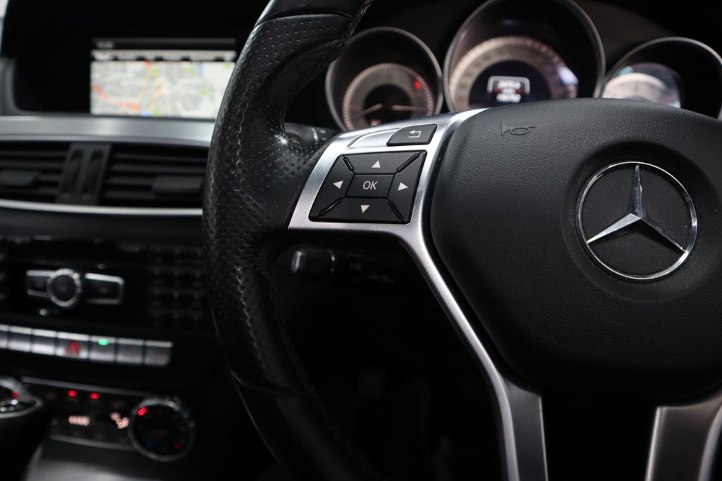 Used Mercedes-Benz C Class 2015 for sale - 76303678: Photo 12