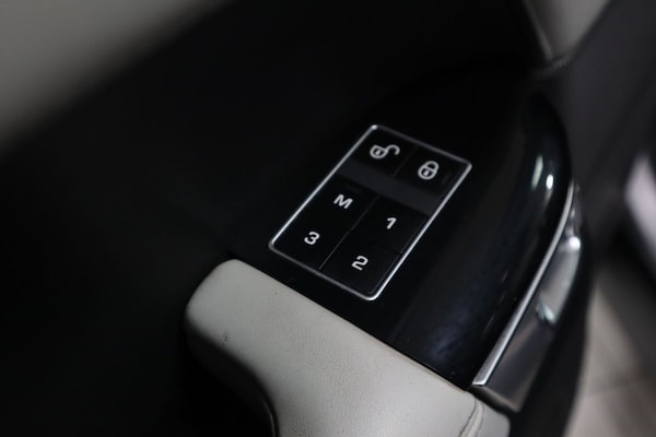 Used Land Rover Range Rover Sport 2014 for sale - 76203118: Photo 21