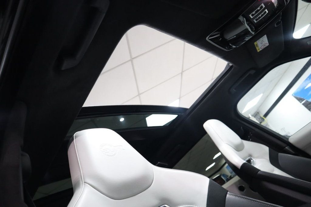 Used Land Rover Range Rover Sport 2021 for sale - 77133301: Photo 4