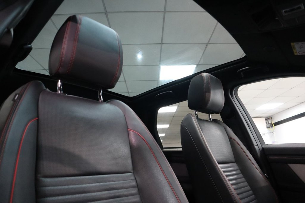 Used Land Rover Discovery Sport 2022 for sale - 76474633: Photo 4