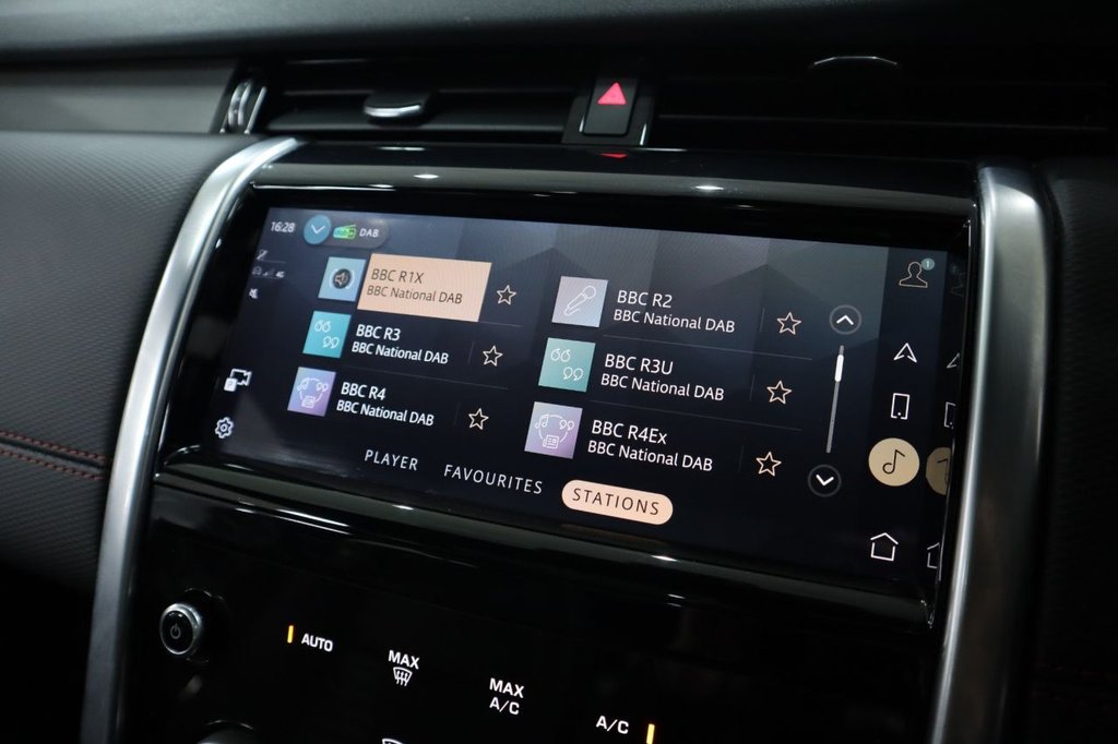 Used Land Rover Discovery Sport 2022 for sale - 76474633: Photo 41