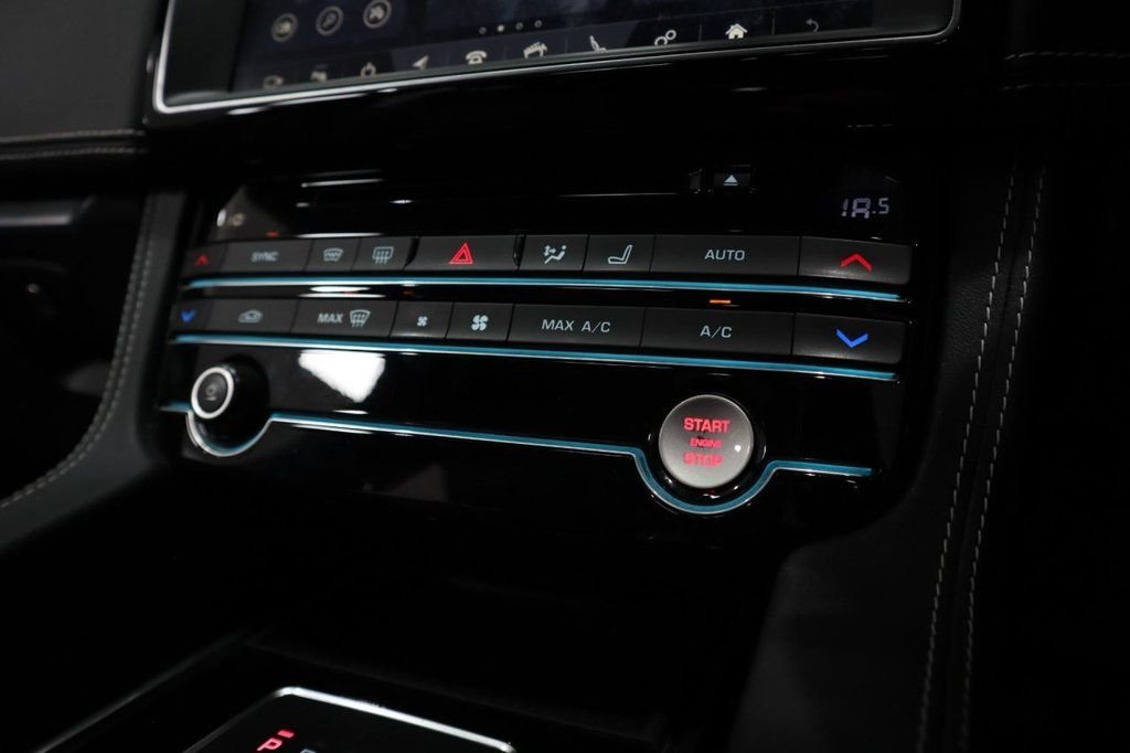 Used Jaguar F-Pace 2020 for sale - 76539668: Photo 27