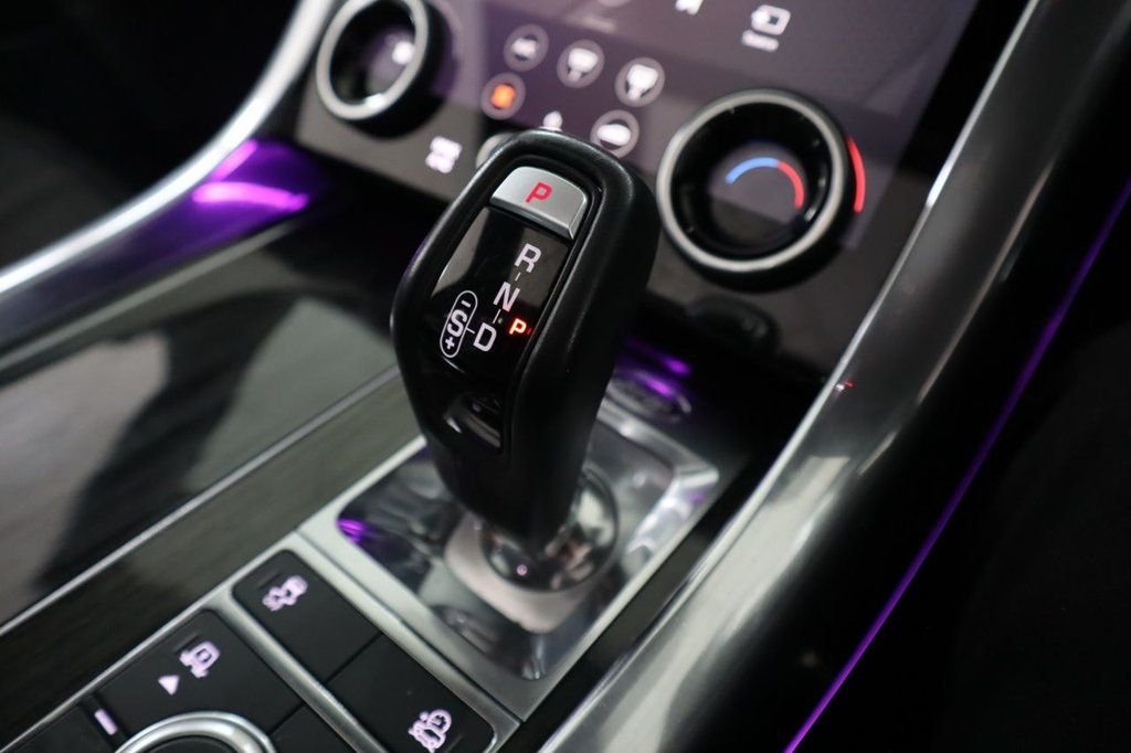 Used Land Rover Range Rover Sport 2018 for sale - 76470393: Photo 29