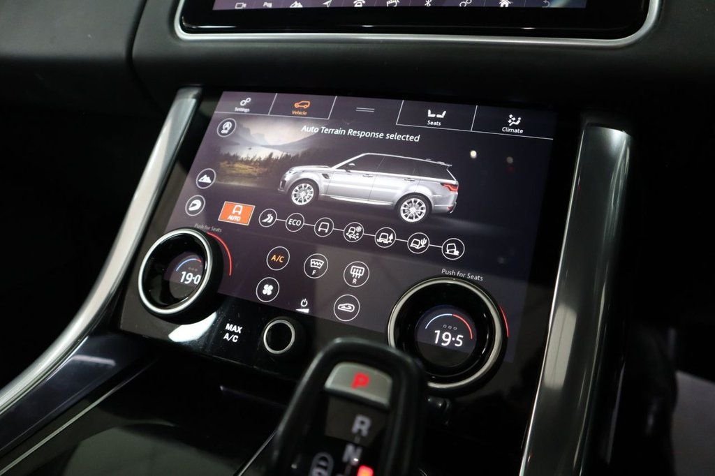 Used Land Rover Range Rover Sport 2018 for sale - 76470393: Photo 30