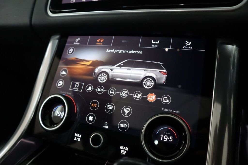 Used Land Rover Range Rover Sport 2018 for sale - 76470393: Photo 37