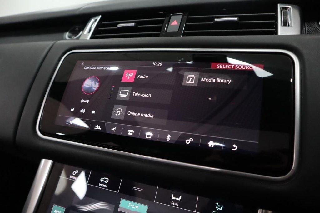 Used Land Rover Range Rover Sport 2018 for sale - 76470393: Photo 45