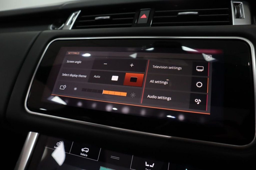 Used Land Rover Range Rover Sport 2018 for sale - 76470393: Photo 46