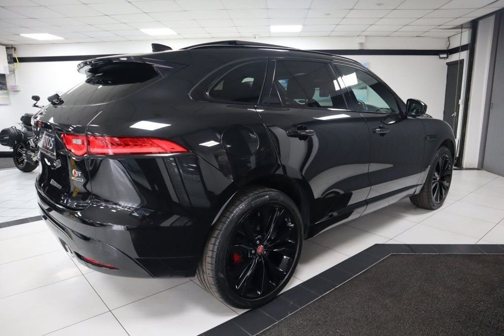 Used Jaguar F-Pace 2017 for sale - 77360098: Photo 10
