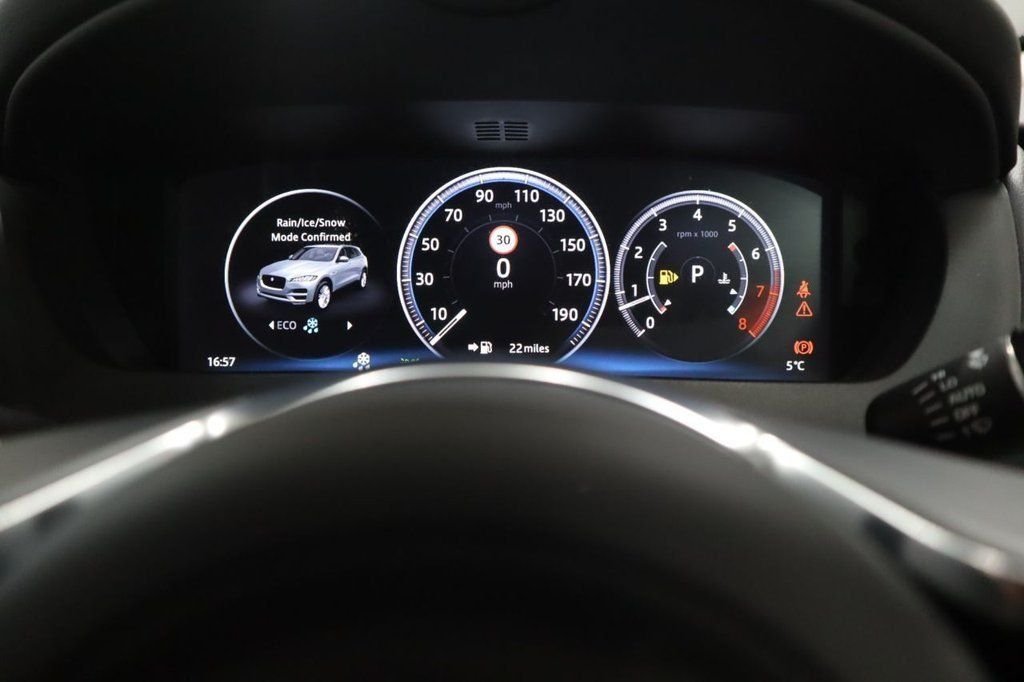 Used Jaguar F-Pace 2017 for sale - 77360098: Photo 15