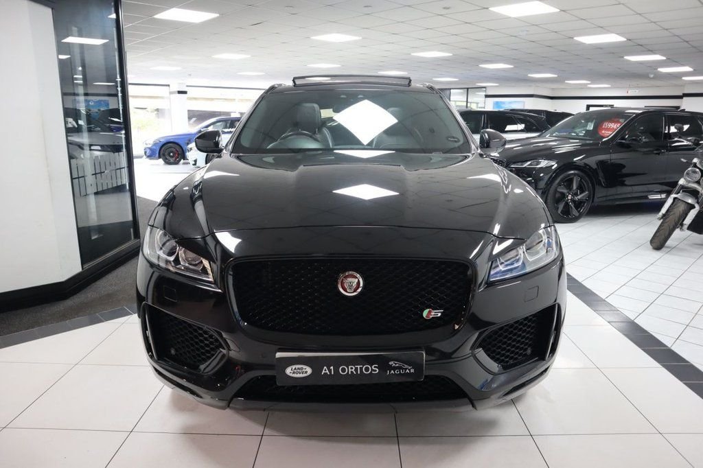 Used Jaguar F-Pace 2017 for sale - 77360098: Photo 2