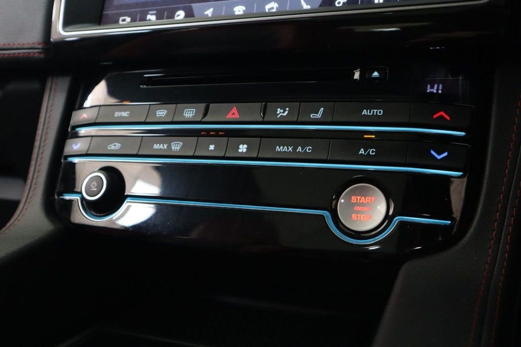 Used Jaguar F-Pace 2017 for sale - 77360098: Photo 21