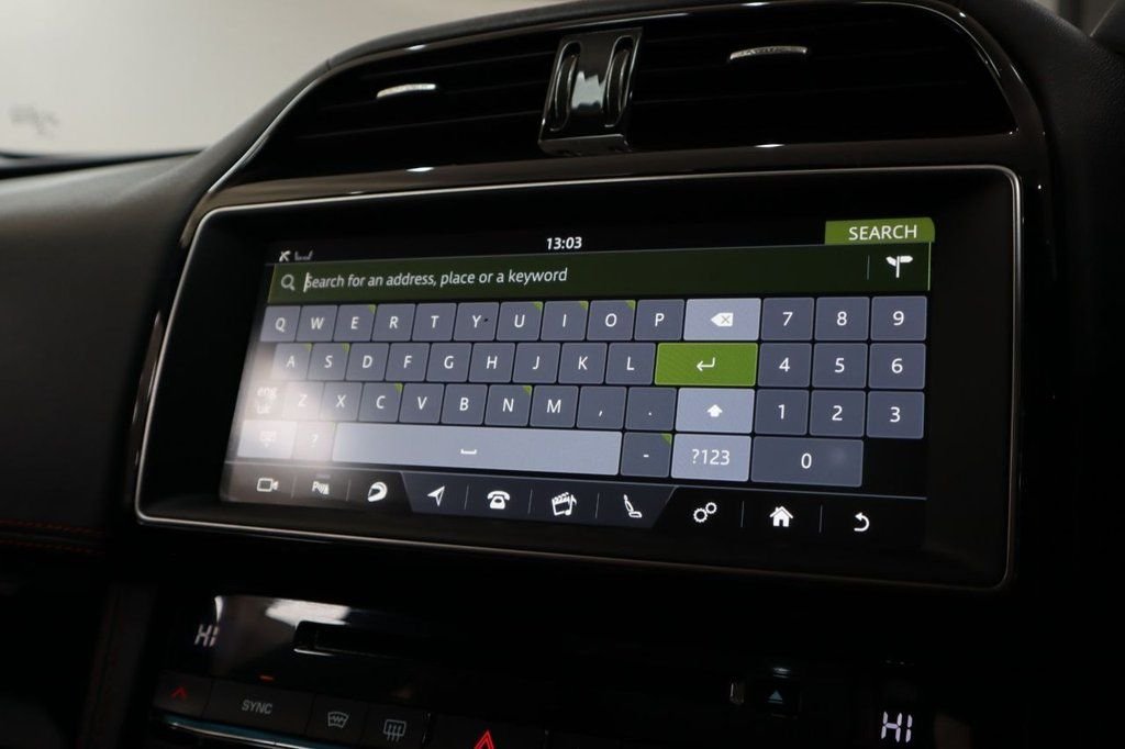 Used Jaguar F-Pace 2017 for sale - 77360098: Photo 24