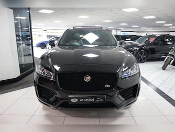 Used Jaguar F-Pace 2017 for sale - 77360098: Photo