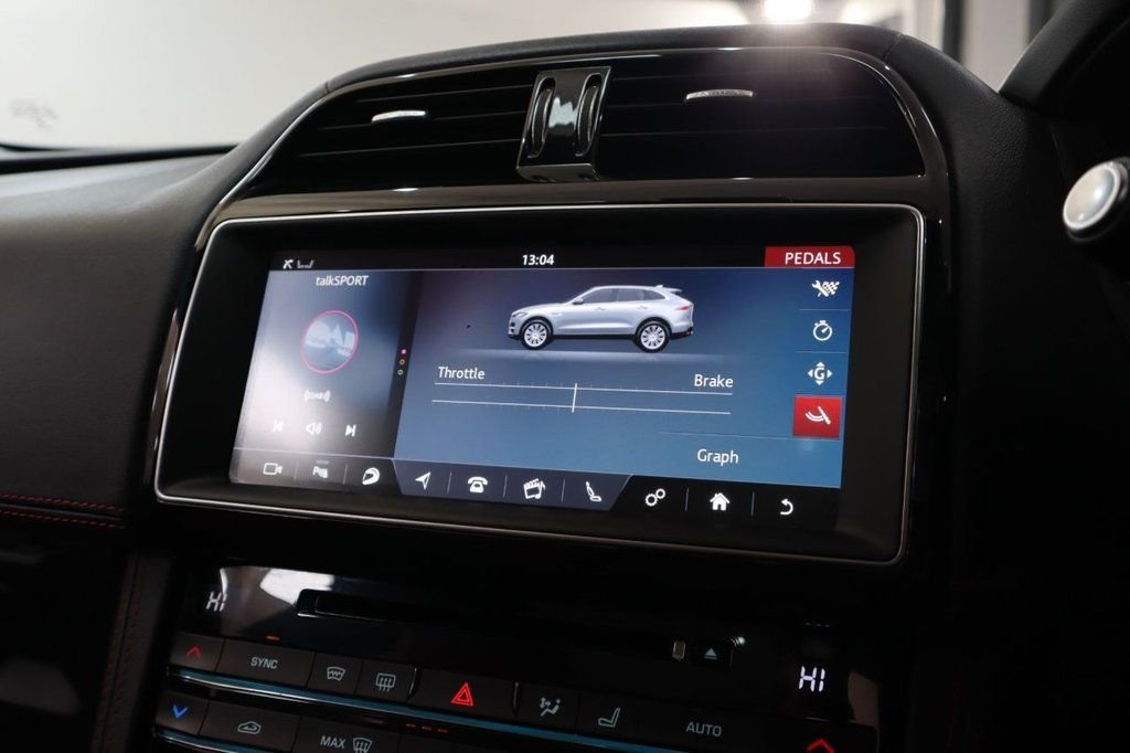 Used Jaguar F-Pace 2017 for sale - 77360098: Photo 30