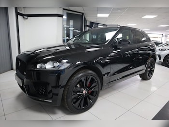 Used Jaguar F-Pace 2017 for sale - 77360098: Photo