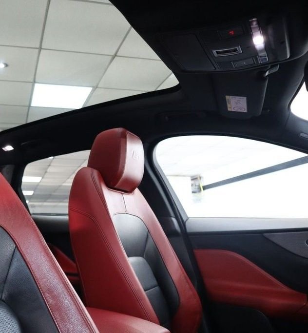 Used Jaguar F-Pace 2017 for sale - 77360098: Photo 4