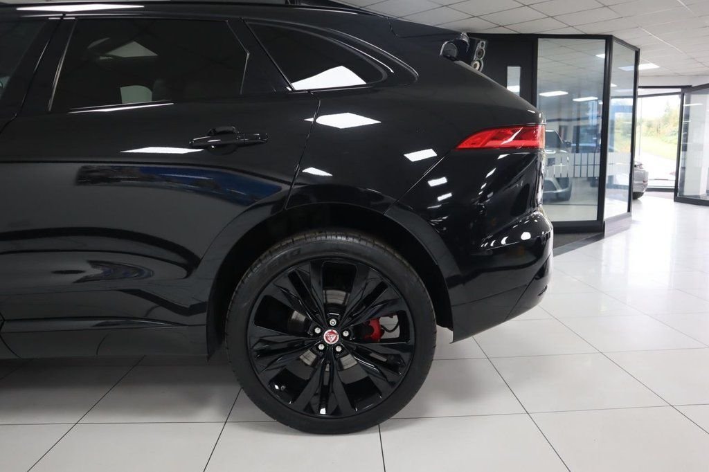 Used Jaguar F-Pace 2017 for sale - 77360098: Photo 8
