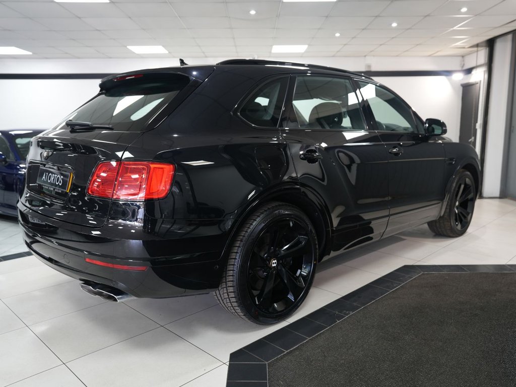 Used Bentley Bentayga 2019 for sale - 77890784: Photo 11