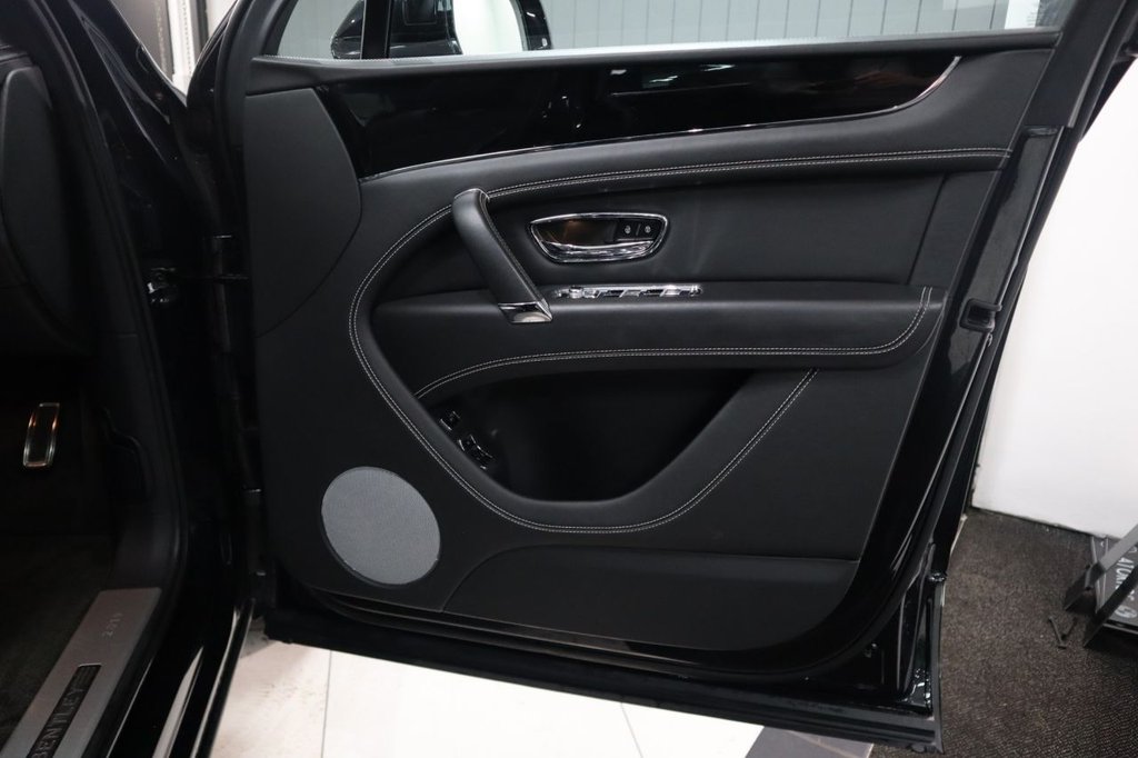 Used Bentley Bentayga 2019 for sale - 77890784: Photo 14