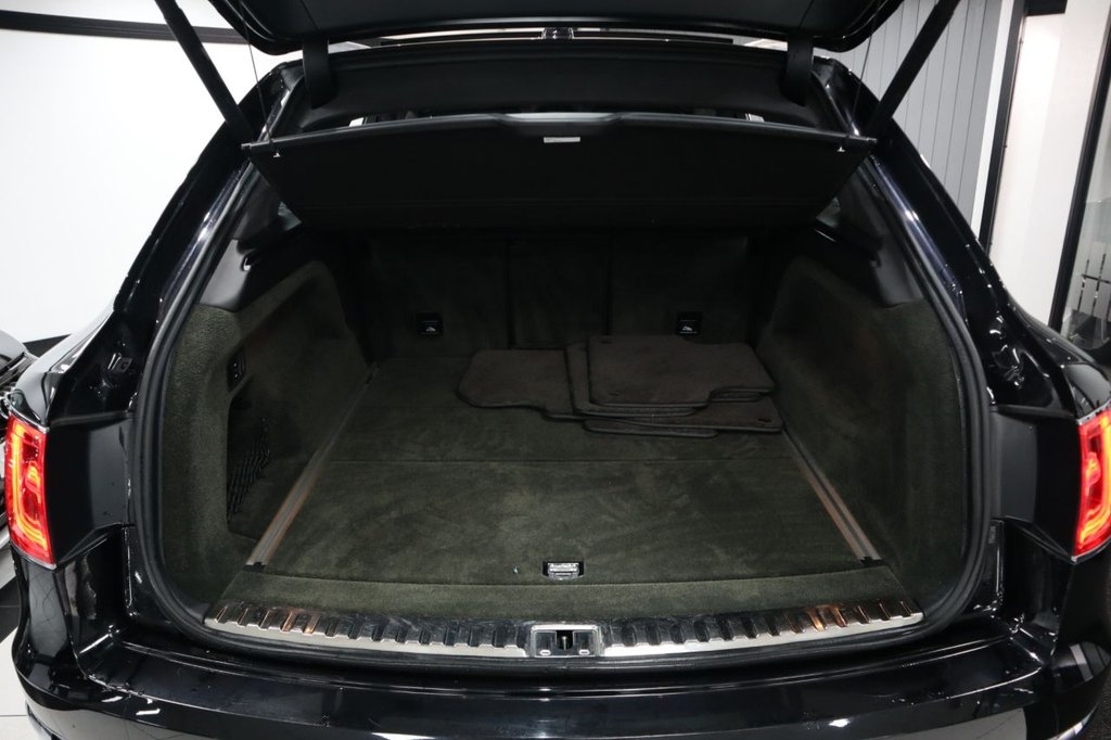 Used Bentley Bentayga 2019 for sale - 77890784: Photo 8