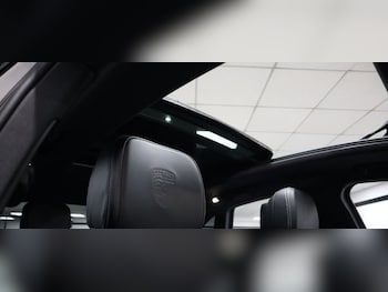 Used Porsche Macan 2023 for sale - 79146972: Photo
