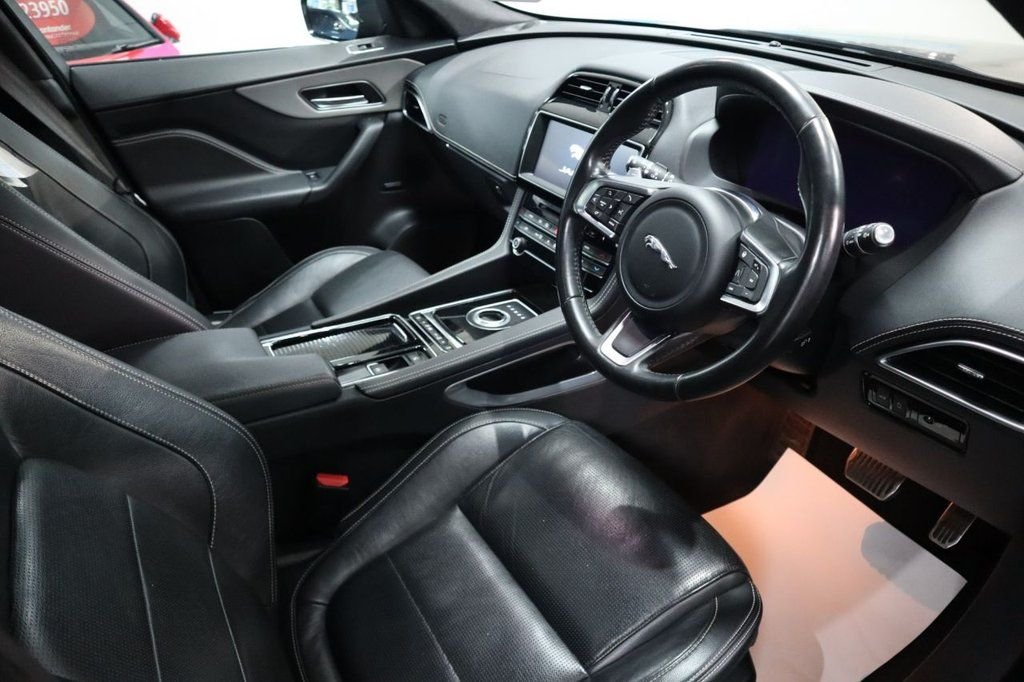 Used Jaguar F-Pace 2019 for sale - 77276271: Photo 10