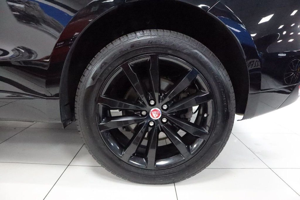 Used Jaguar F-Pace 2019 for sale - 77276271: Photo 18