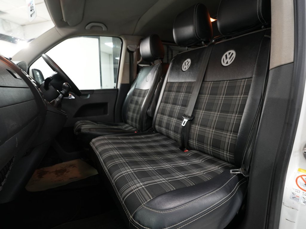 Used Volkswagen Transporter Shuttle 2015 for sale - 77786032: Photo 14