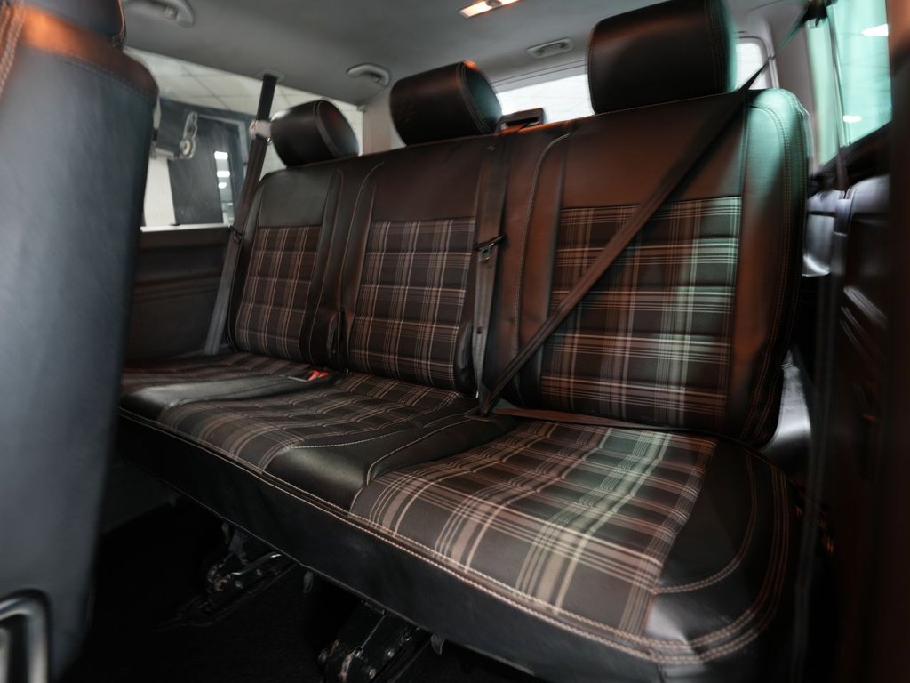 Used Volkswagen Transporter Shuttle 2015 for sale - 77786032: Photo 17