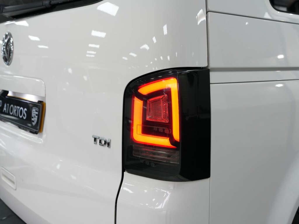 Used Volkswagen Transporter Shuttle 2015 for sale - 77786032: Photo 31