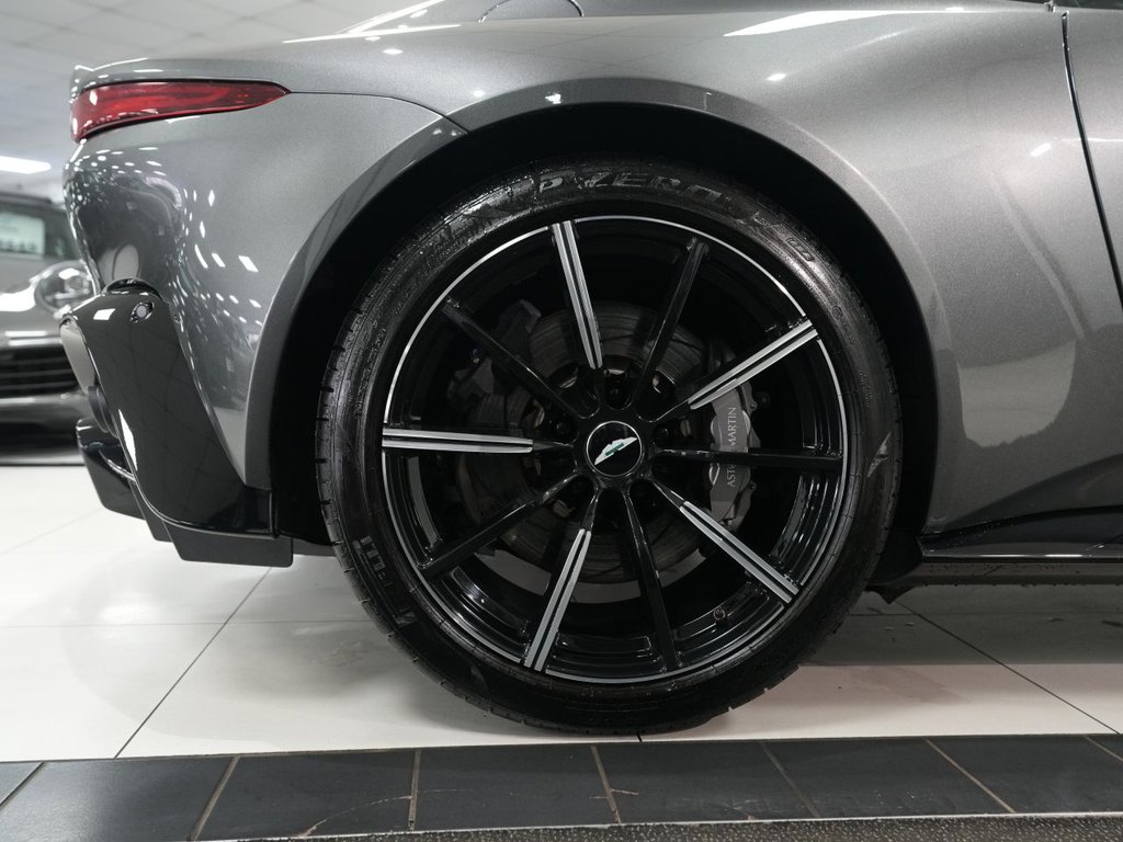 Used Aston Martin Vantage 2019 for sale - 78008738: Photo 12