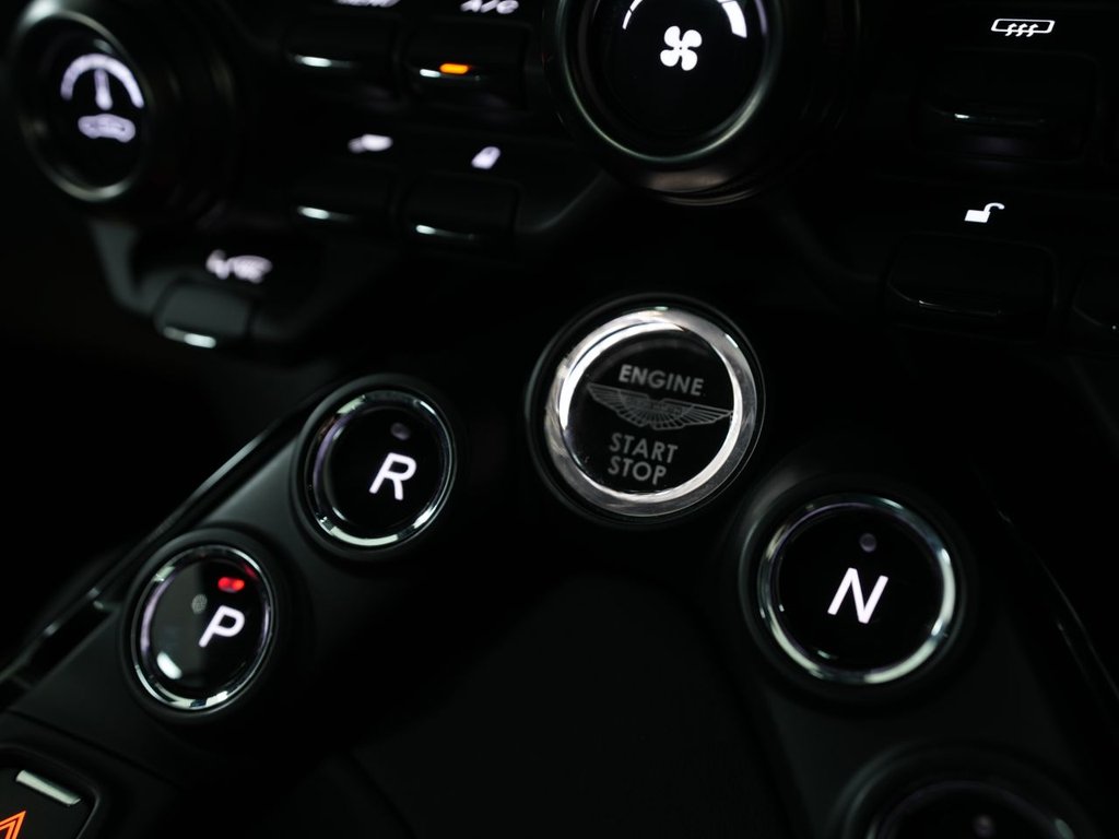 Used Aston Martin Vantage 2019 for sale - 78008738: Photo 37