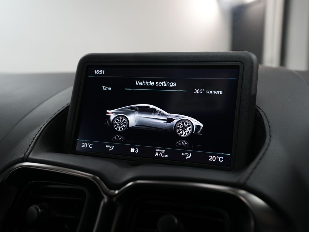Used Aston Martin Vantage 2019 for sale - 78008738: Photo 43
