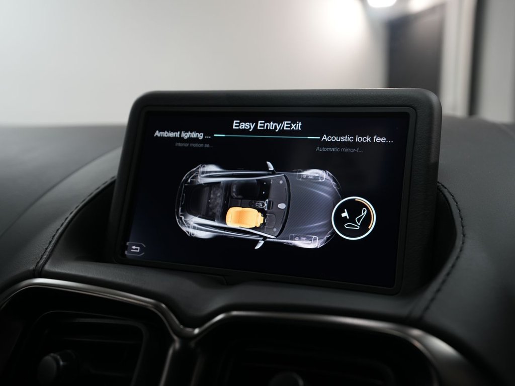 Used Aston Martin Vantage 2019 for sale - 78008738: Photo 44