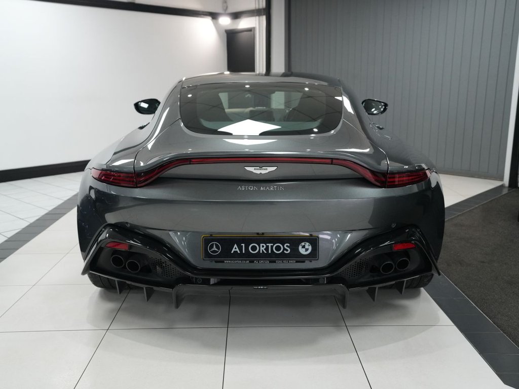 Used Aston Martin Vantage 2019 for sale - 78008738: Photo 9