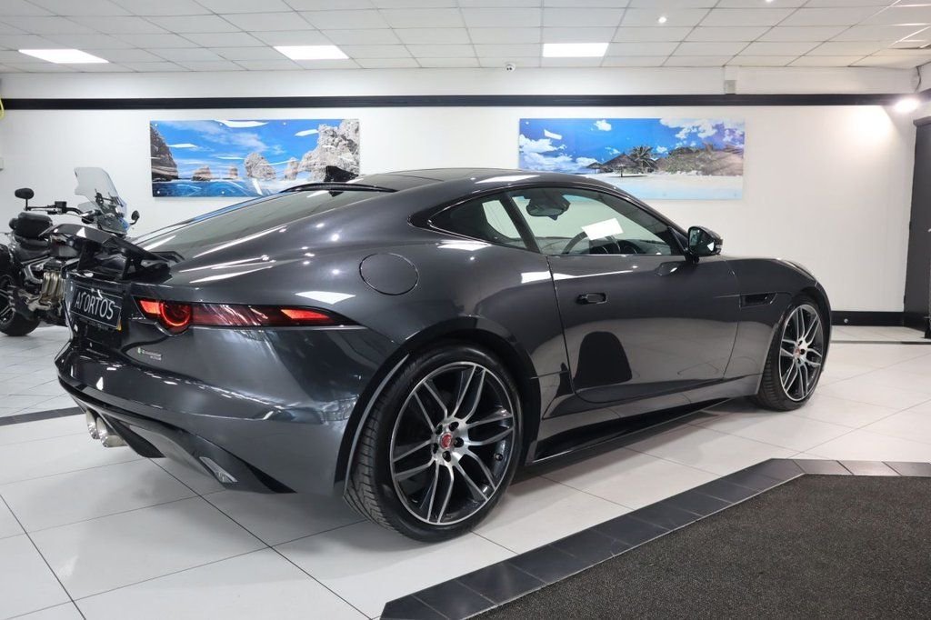 Used Jaguar F-Type 2018 for sale - 77133636: Photo 10