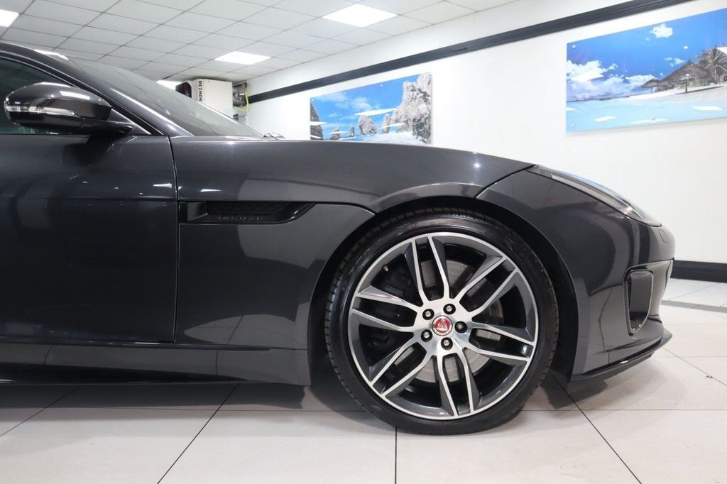 Used Jaguar F-Type 2018 for sale - 77133636: Photo 12