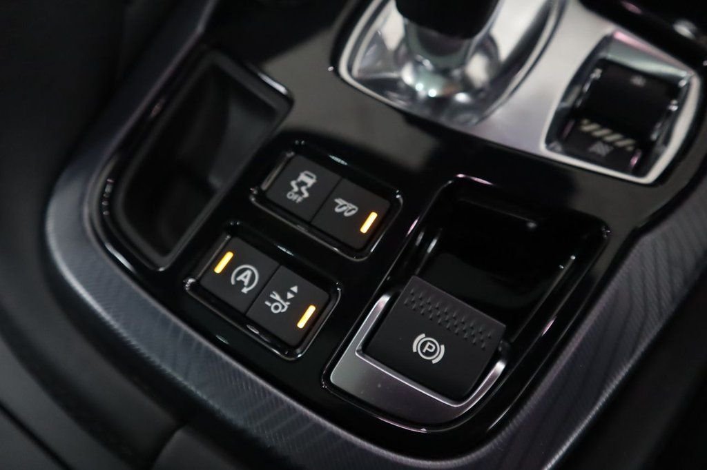 Used Jaguar F-Type 2018 for sale - 77133636: Photo 14