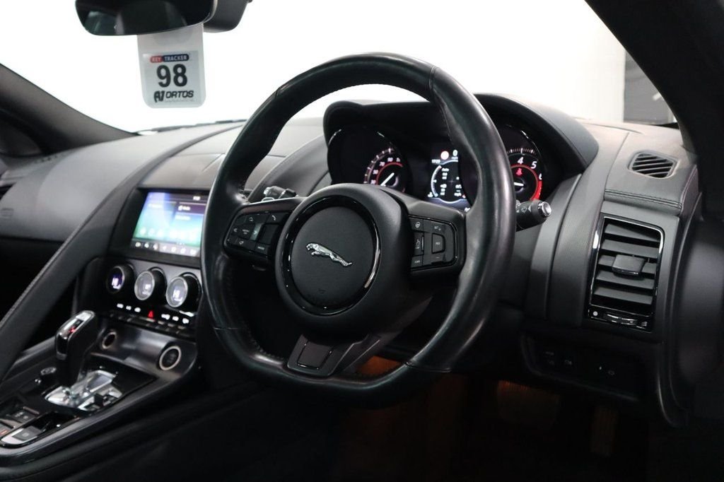Used Jaguar F-Type 2018 for sale - 77133636: Photo 16