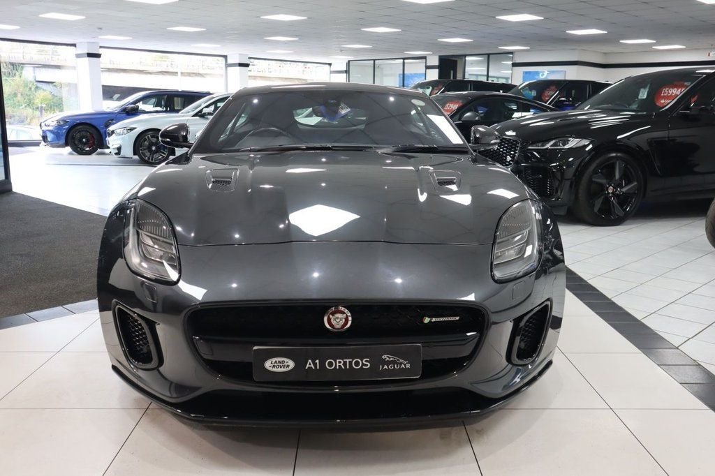 Used Jaguar F-Type 2018 for sale - 77133636: Photo 2