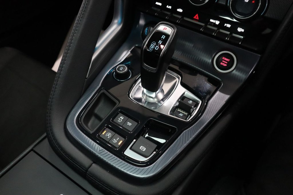 Used Jaguar F-Type 2018 for sale - 77133636: Photo 29