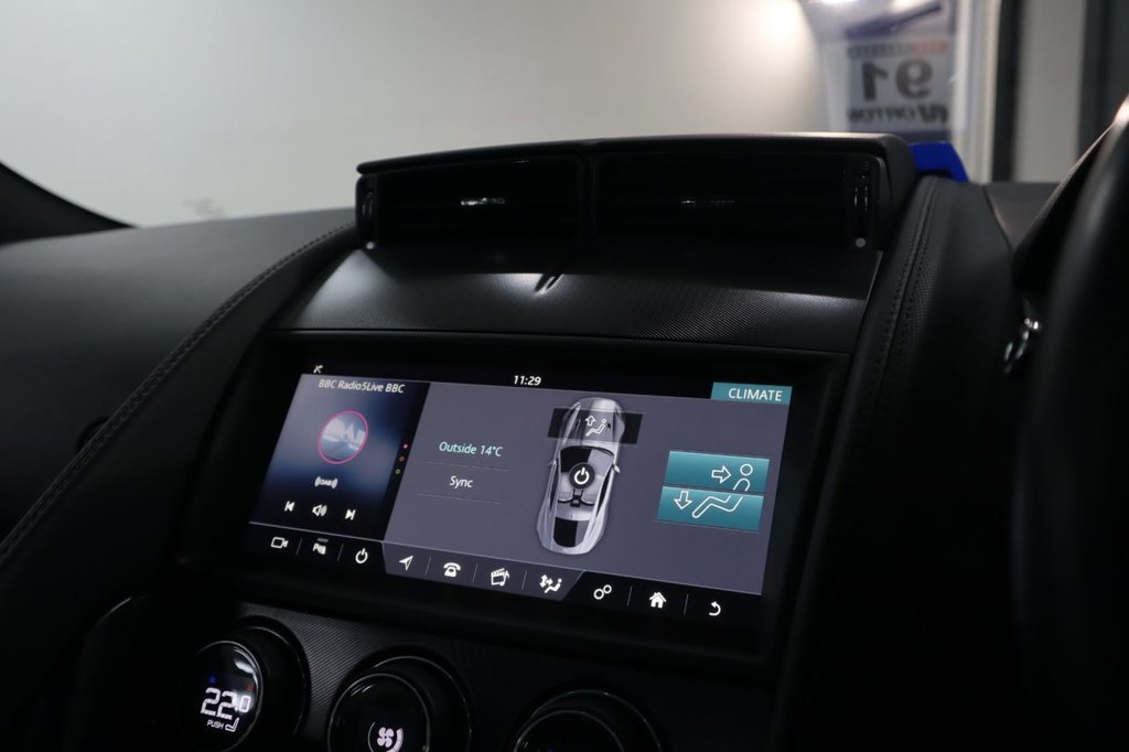 Used Jaguar F-Type 2018 for sale - 77133636: Photo 43