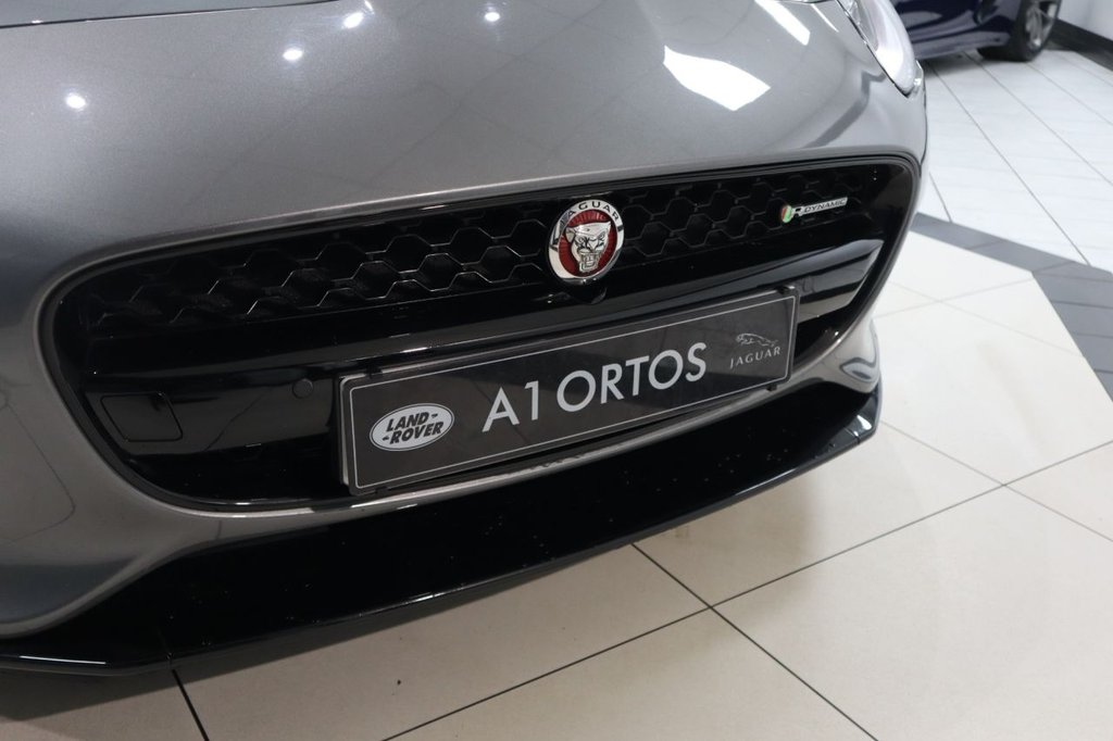 Used Jaguar F-Type 2018 for sale - 77133636: Photo 47