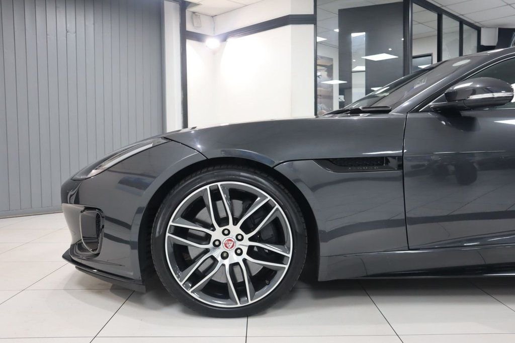 Used Jaguar F-Type 2018 for sale - 77133636: Photo 5